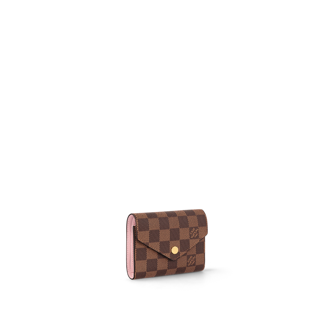 000_8ef747.png