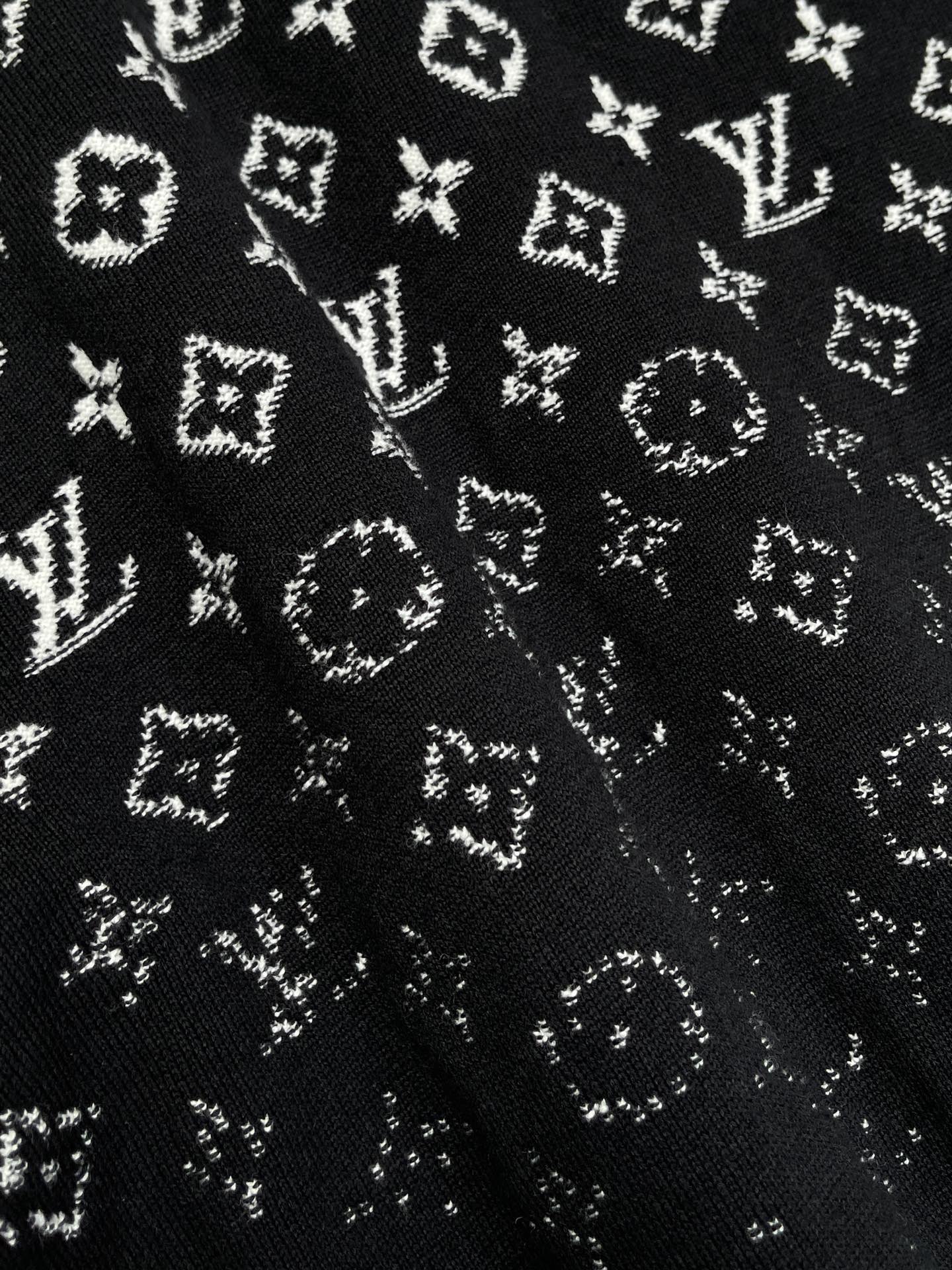 011_422346.jpg