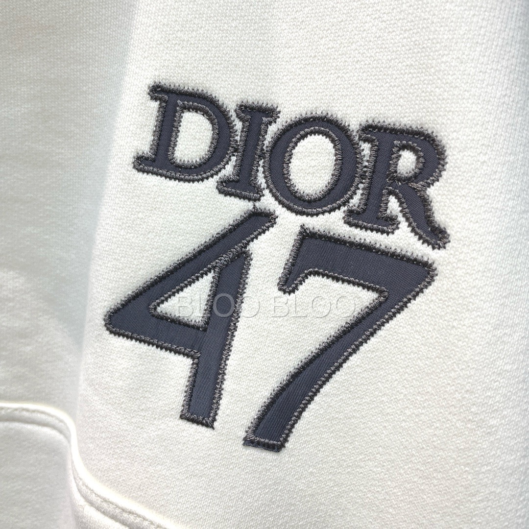 011_672488.jpg