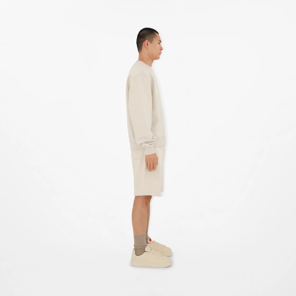 003_6c13eb.jpg