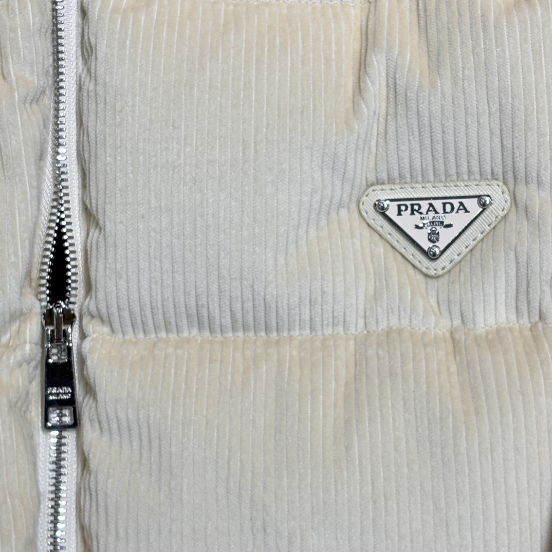 013_73806d.jpg