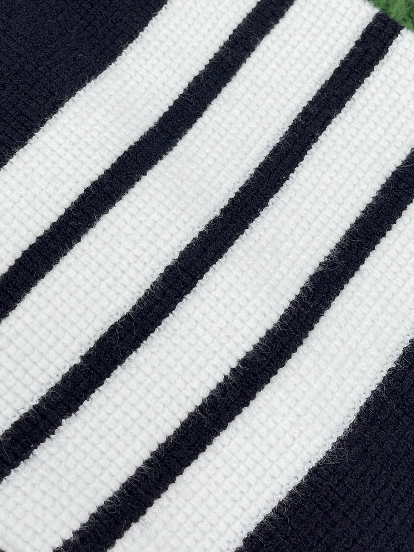 008_85719f.jpg