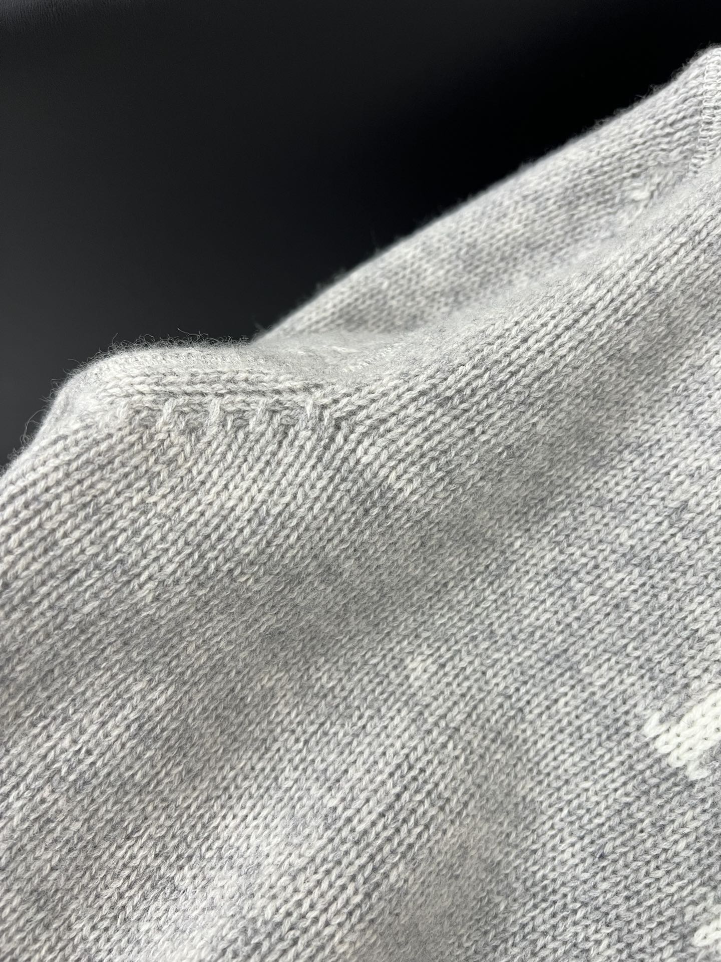 006_383e33.jpg