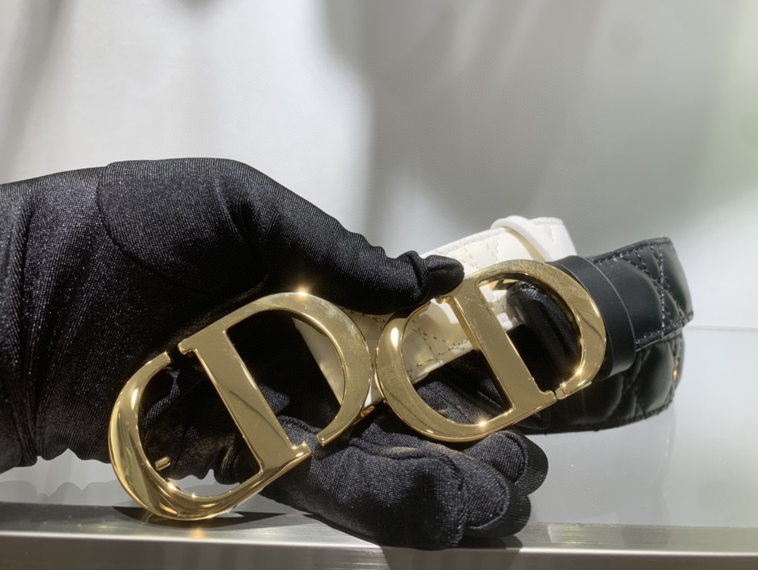 007_7c6bc2.jpg
