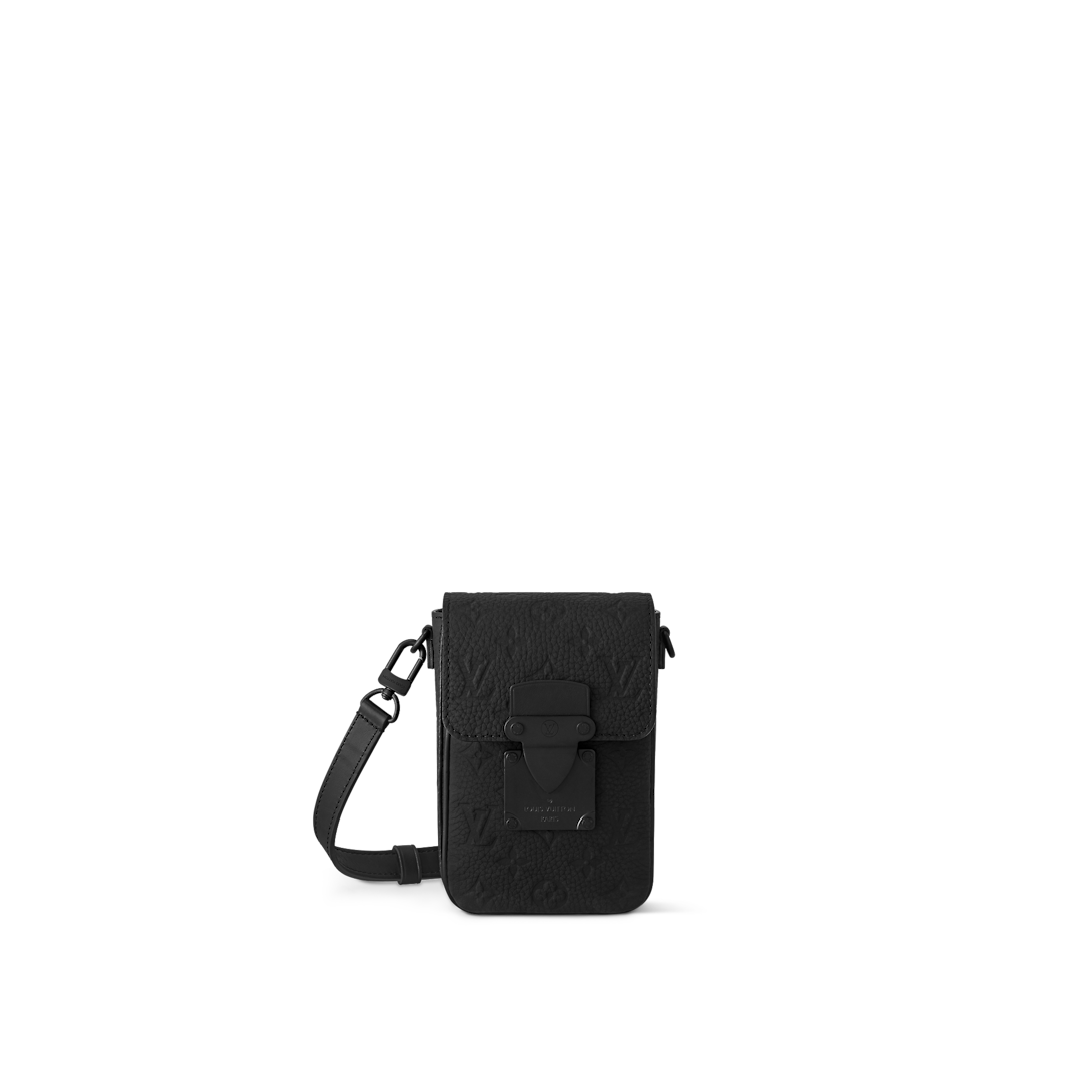 000_b86b56.png