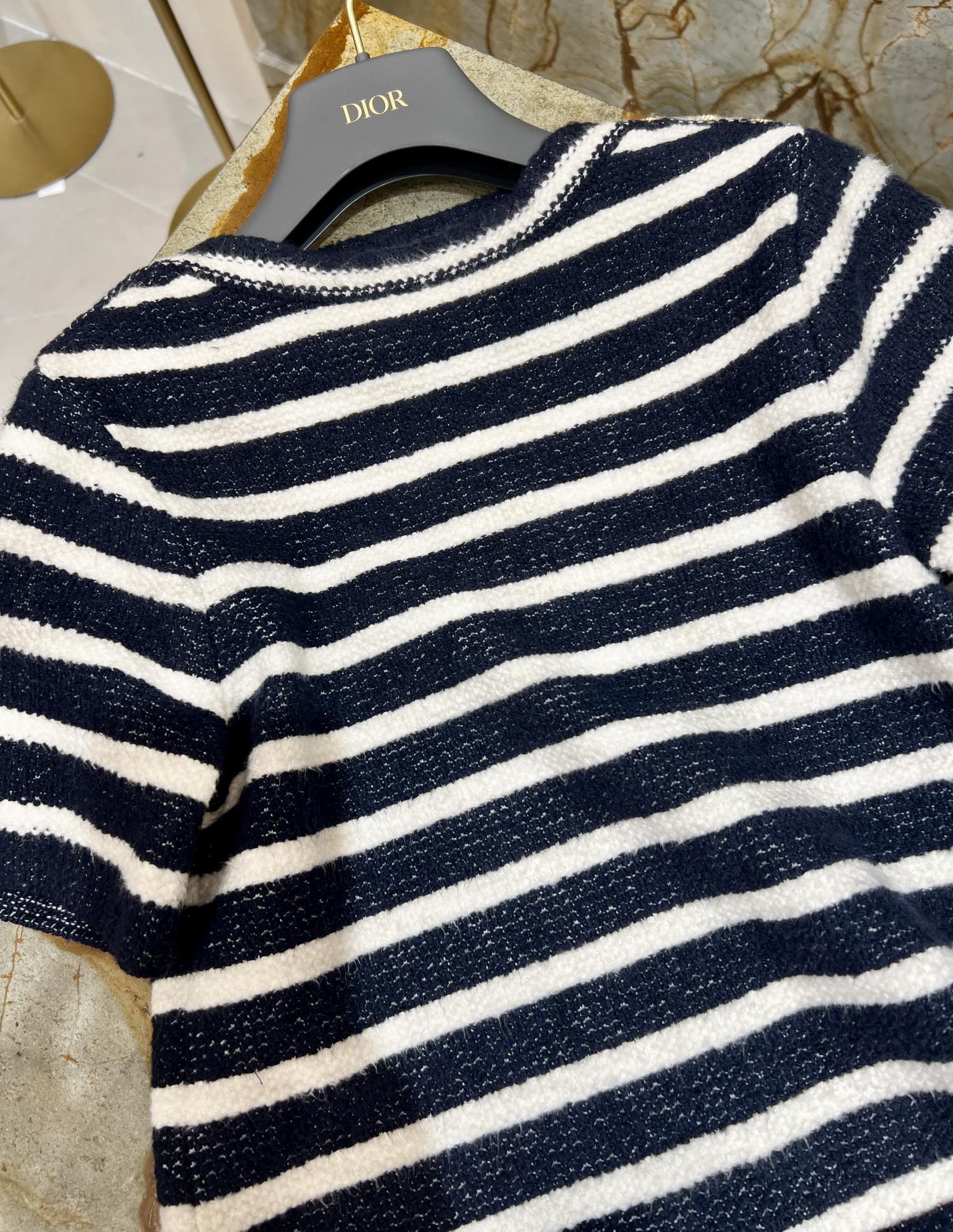 011_3e6260.jpg