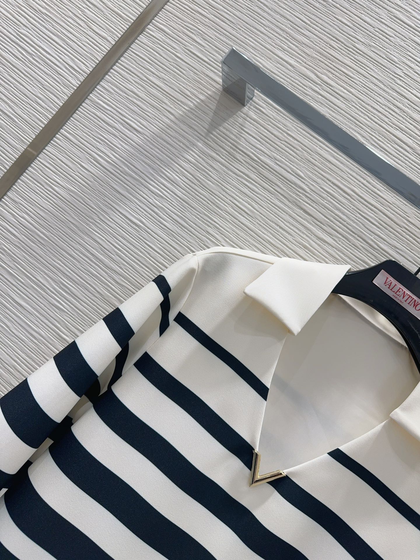 010_29787e.jpg