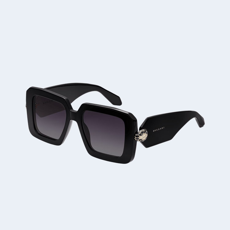 000_fb0429.jpg