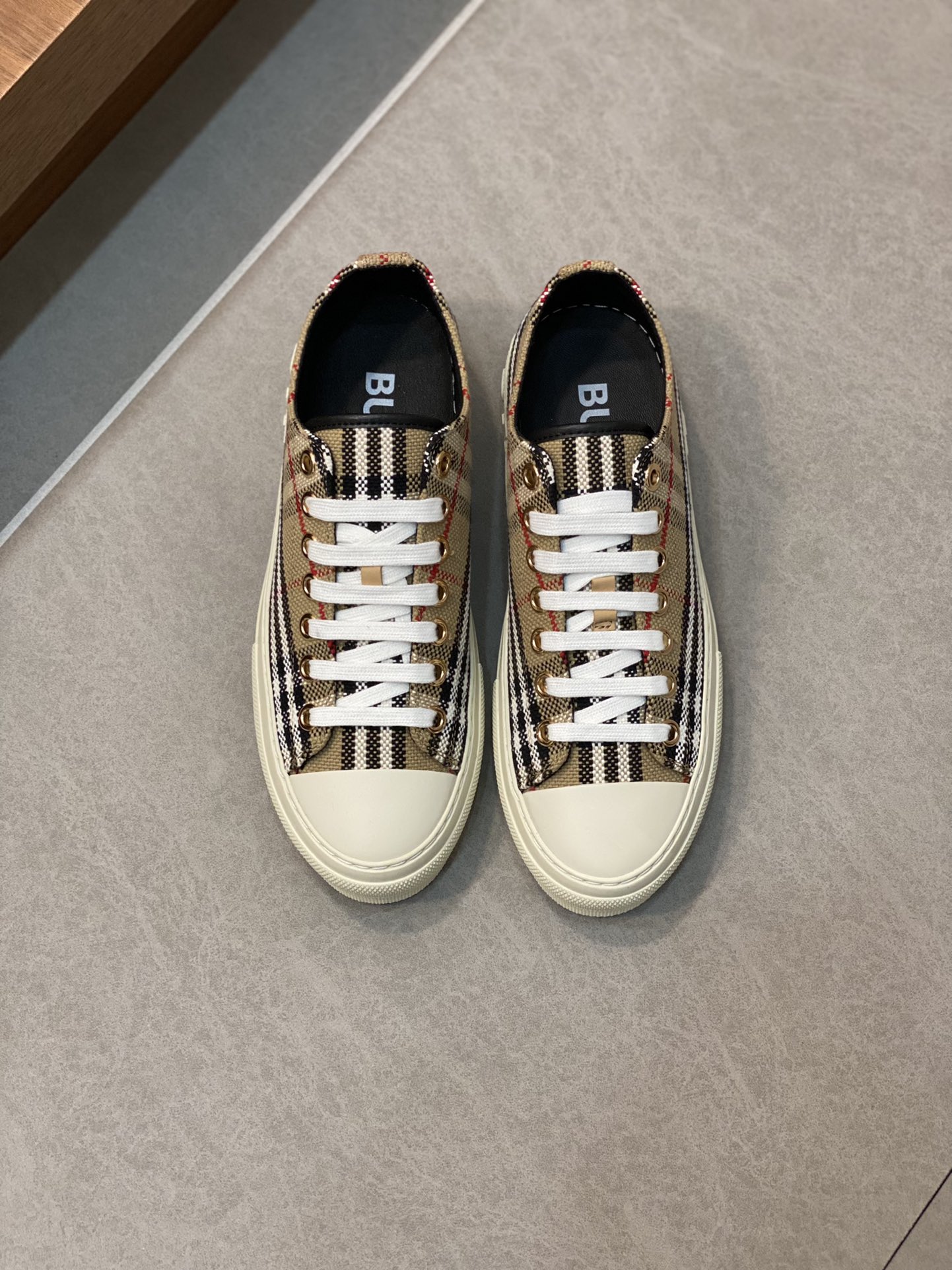 009_3af1ee.jpg