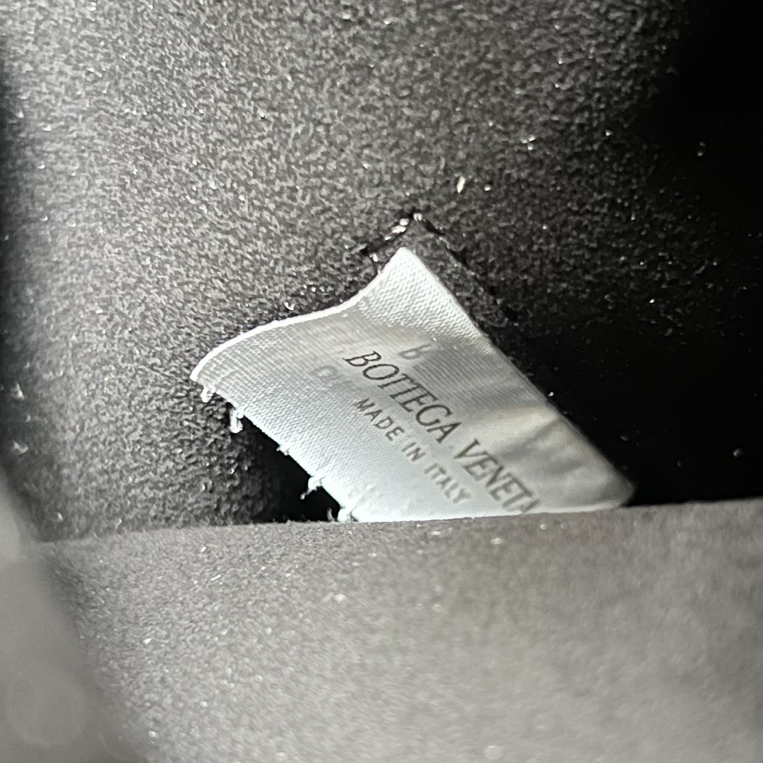 005_63b400.jpg
