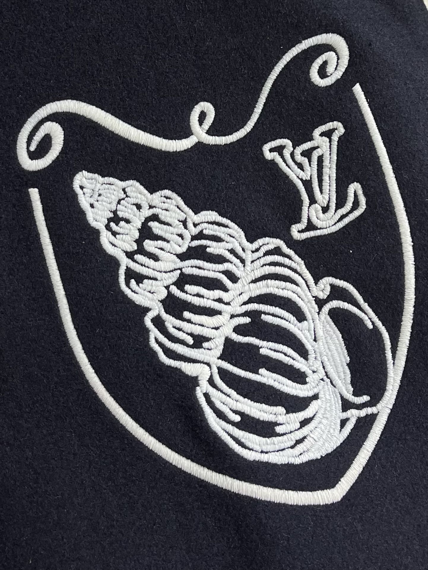 008_f96b34.jpg