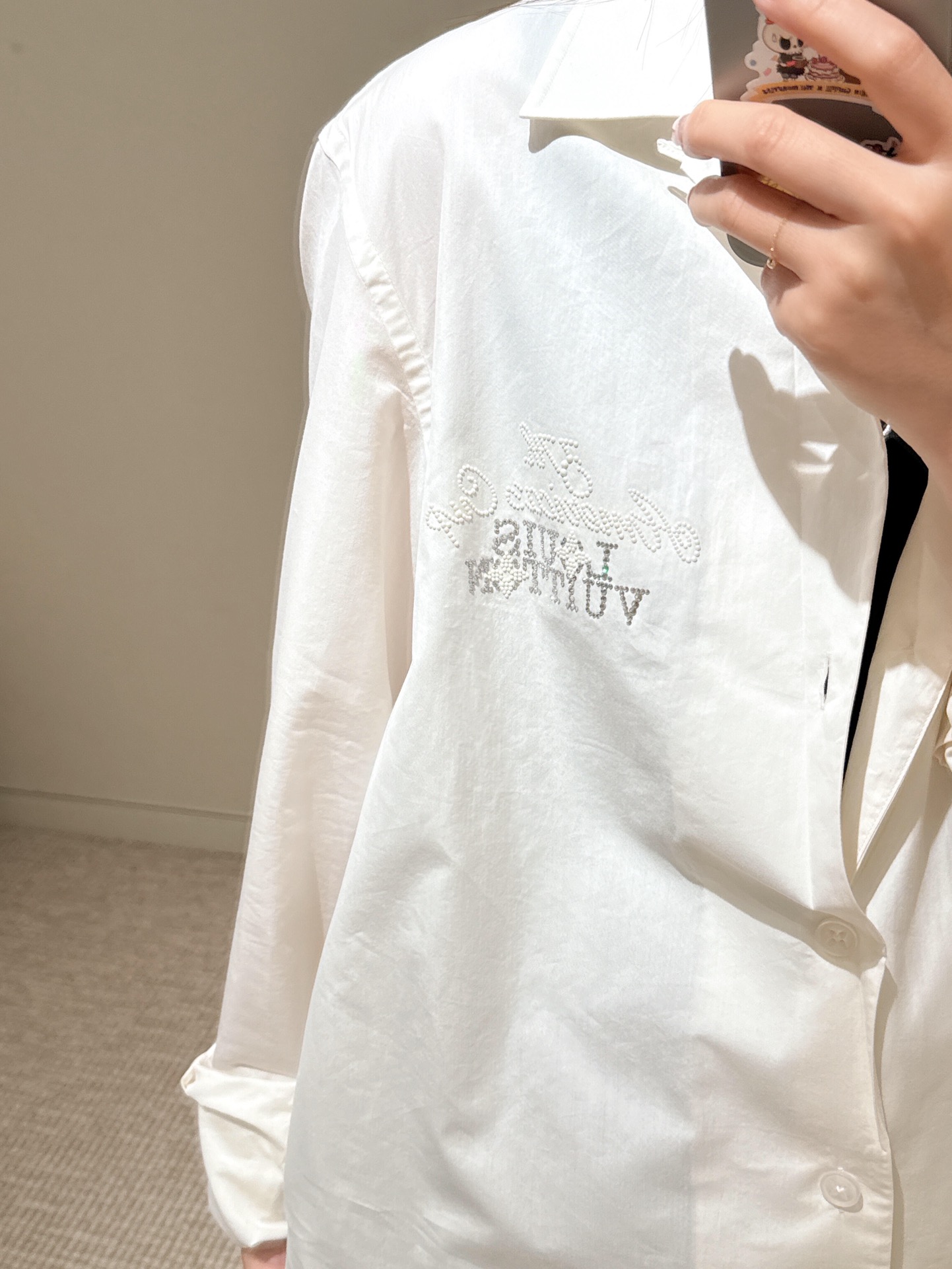 017_1f4678.jpg