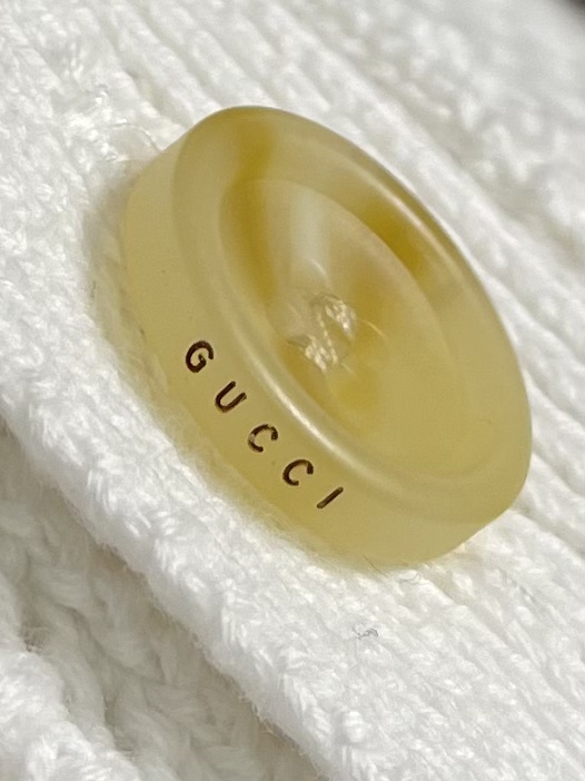 012_ccc5c4.jpg