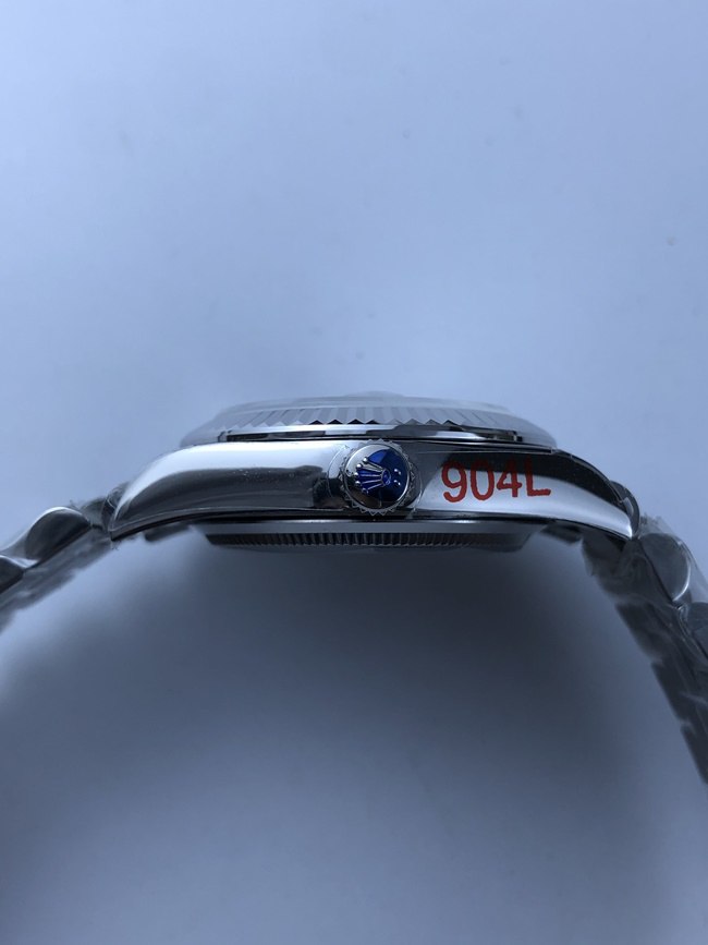 003_f08e33.jpg