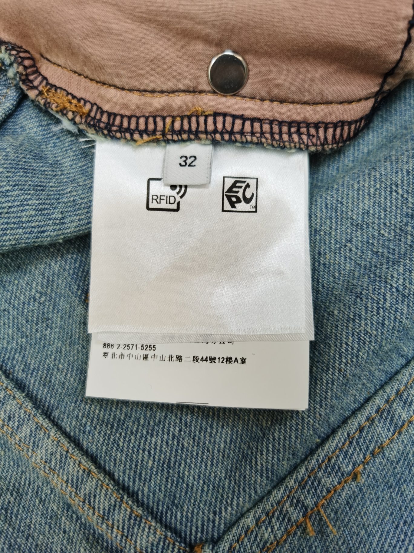 009_730540.jpg