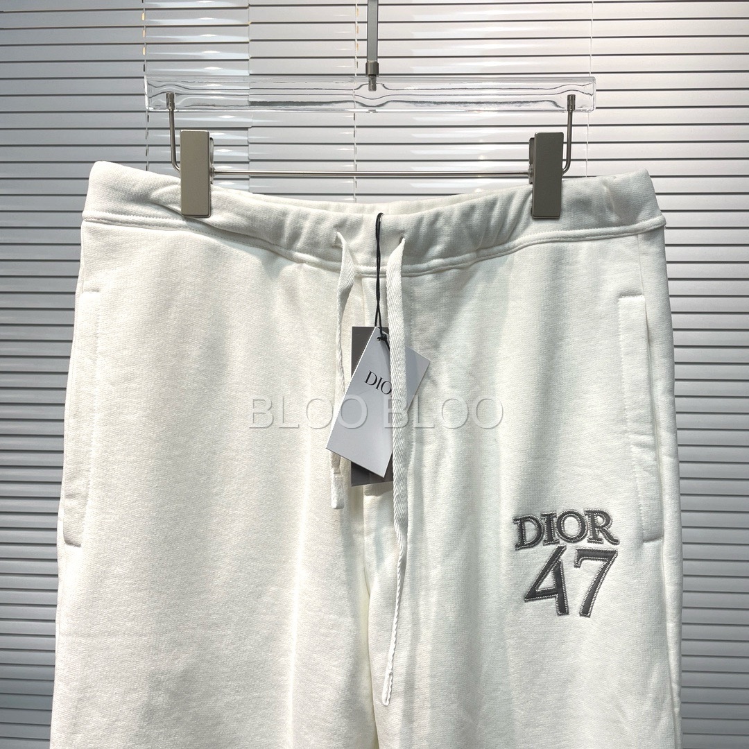 003_5adb76.jpg