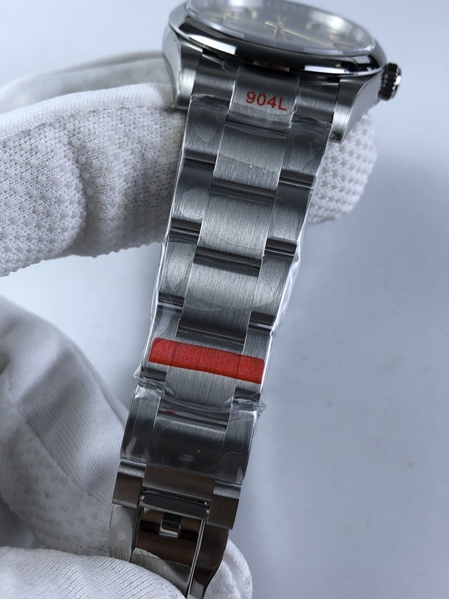 003_f88104.jpg