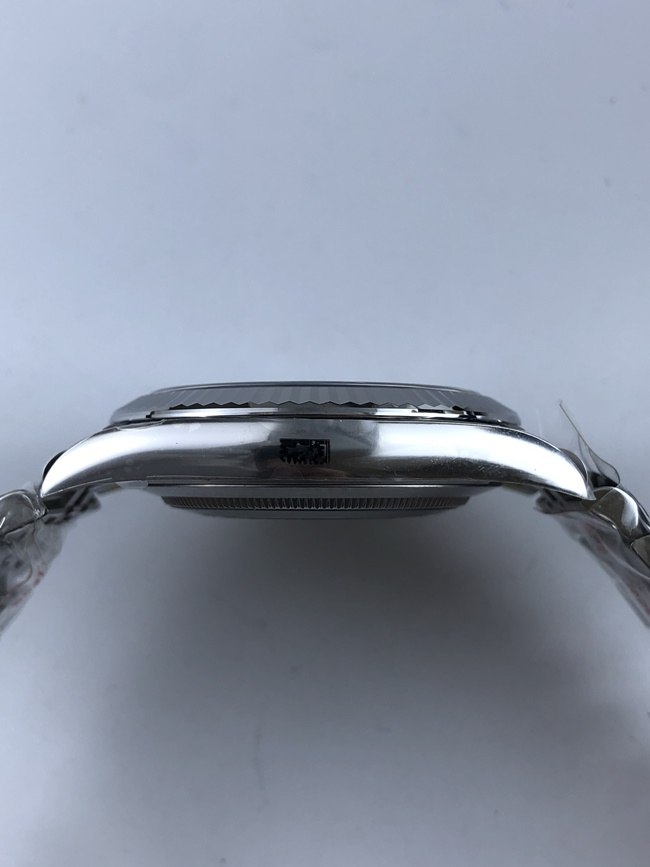 004_e90aa5.jpg