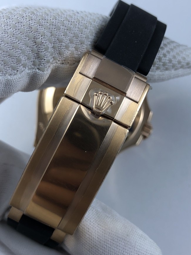 007_9930df.jpg