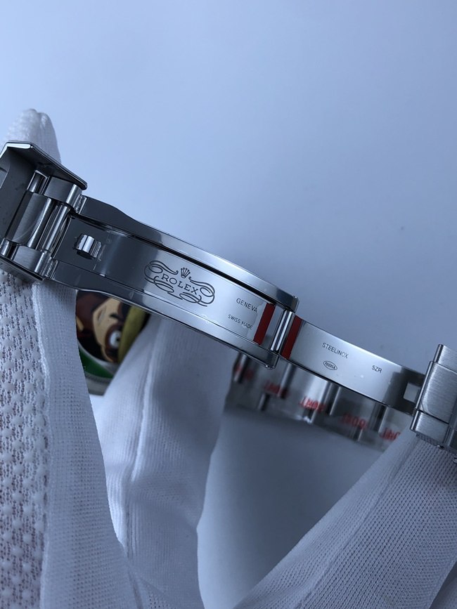 007_700c96.jpg