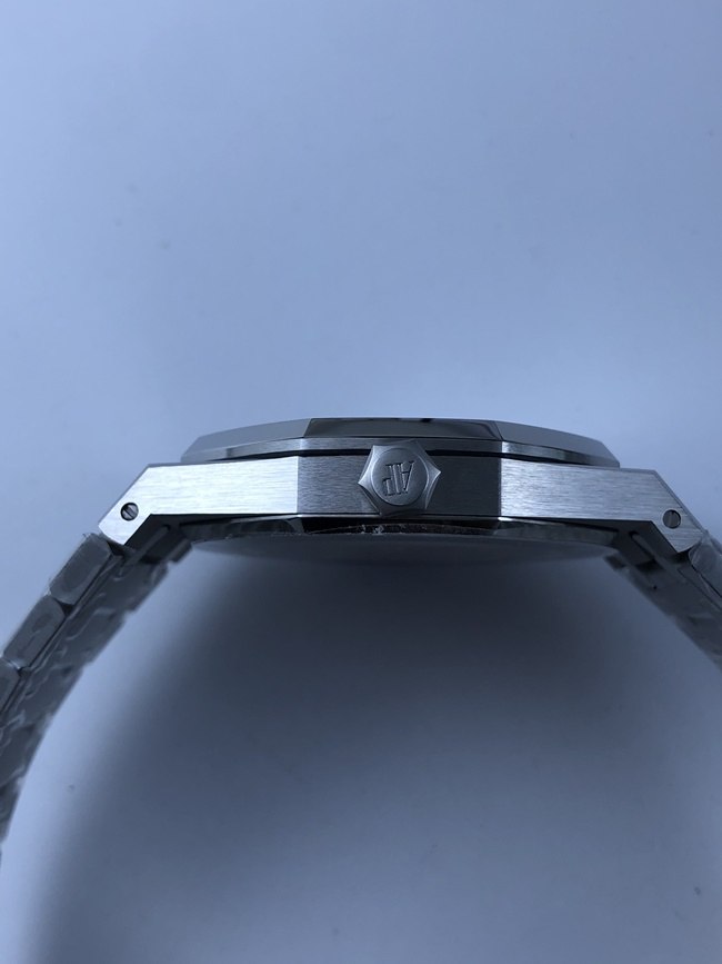 005_33fea7.jpg