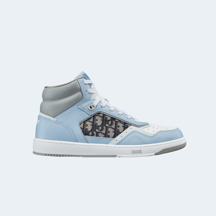 000_0676b0.gif