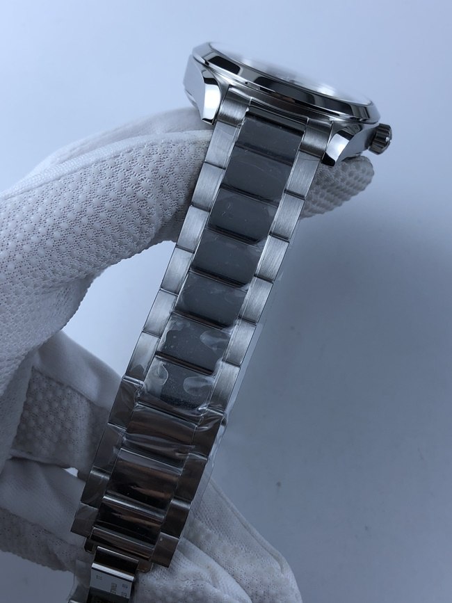 005_72801f.jpg