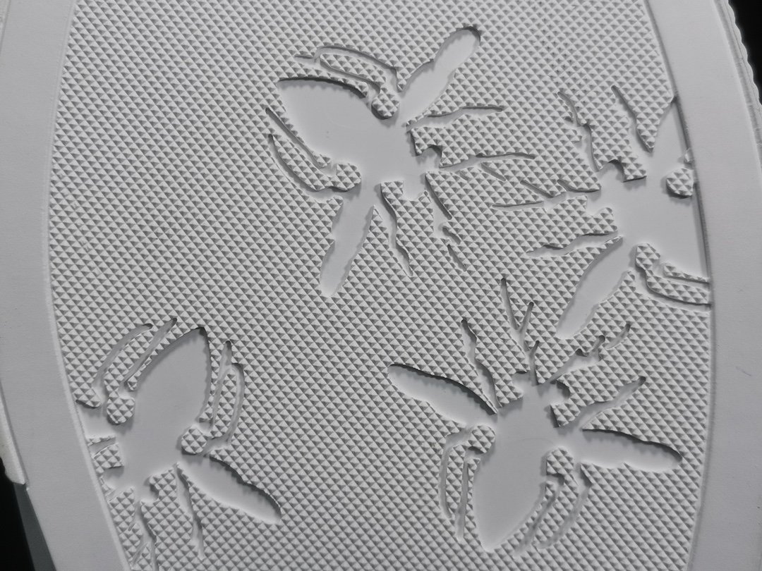 012_58df5f.jpg