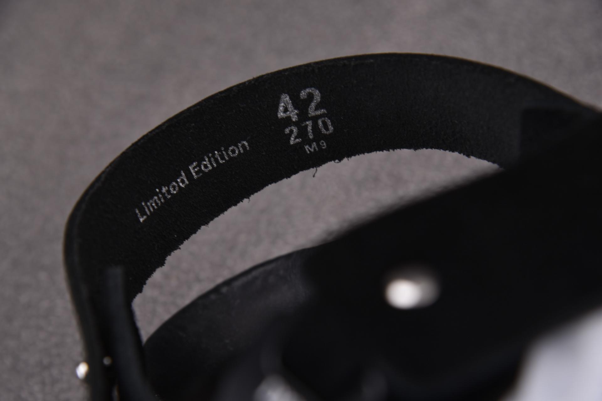 015_2a60fc.jpg