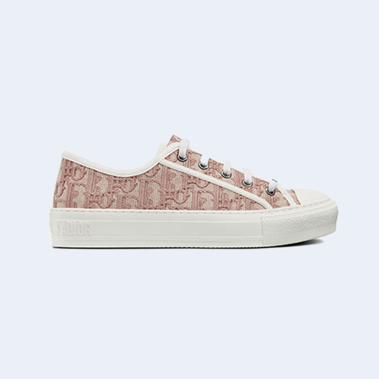 000_8b0c5a.jpg