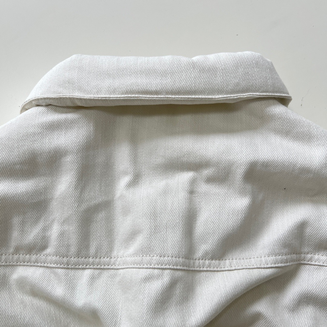 007_77d9d3.jpg