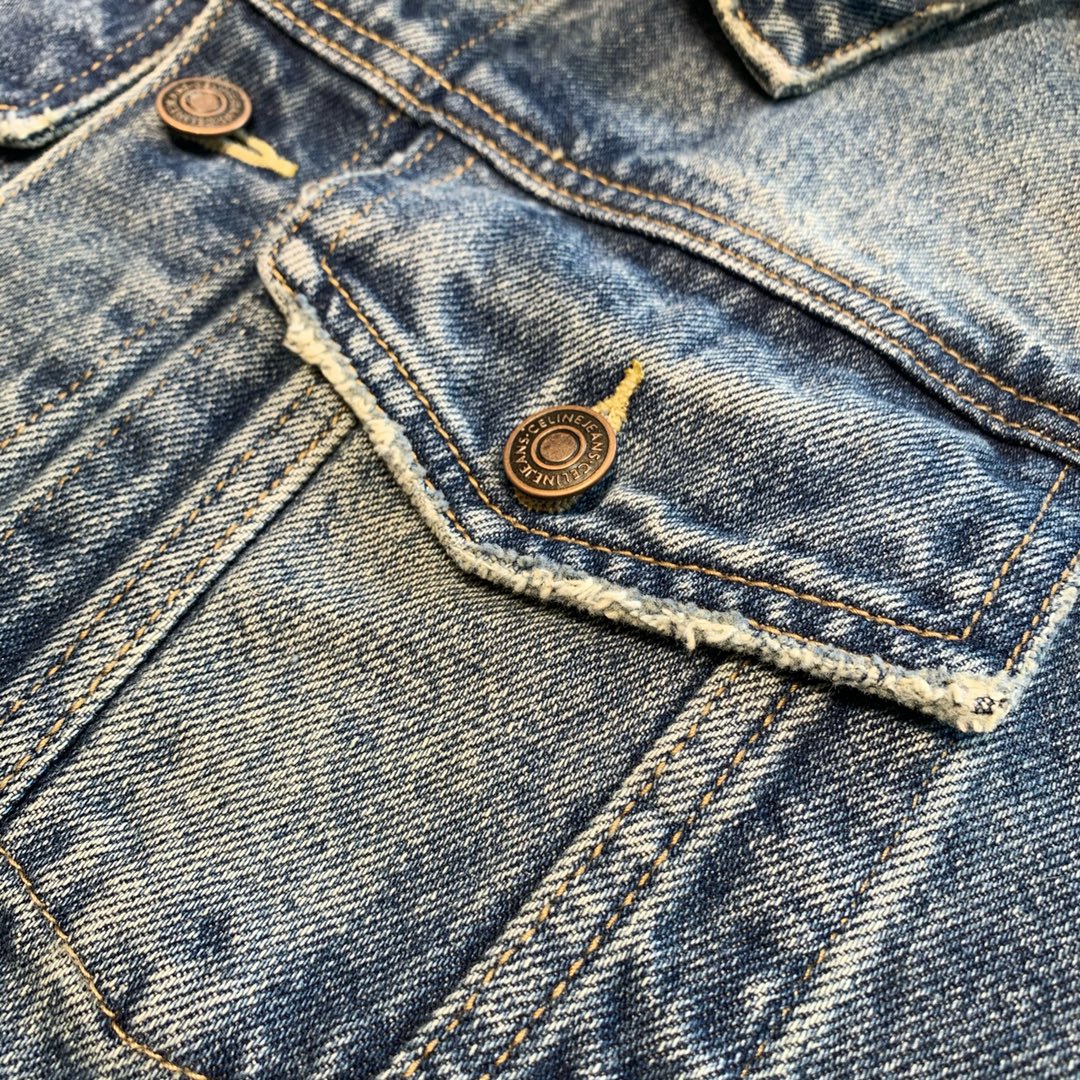 006_707778.jpg