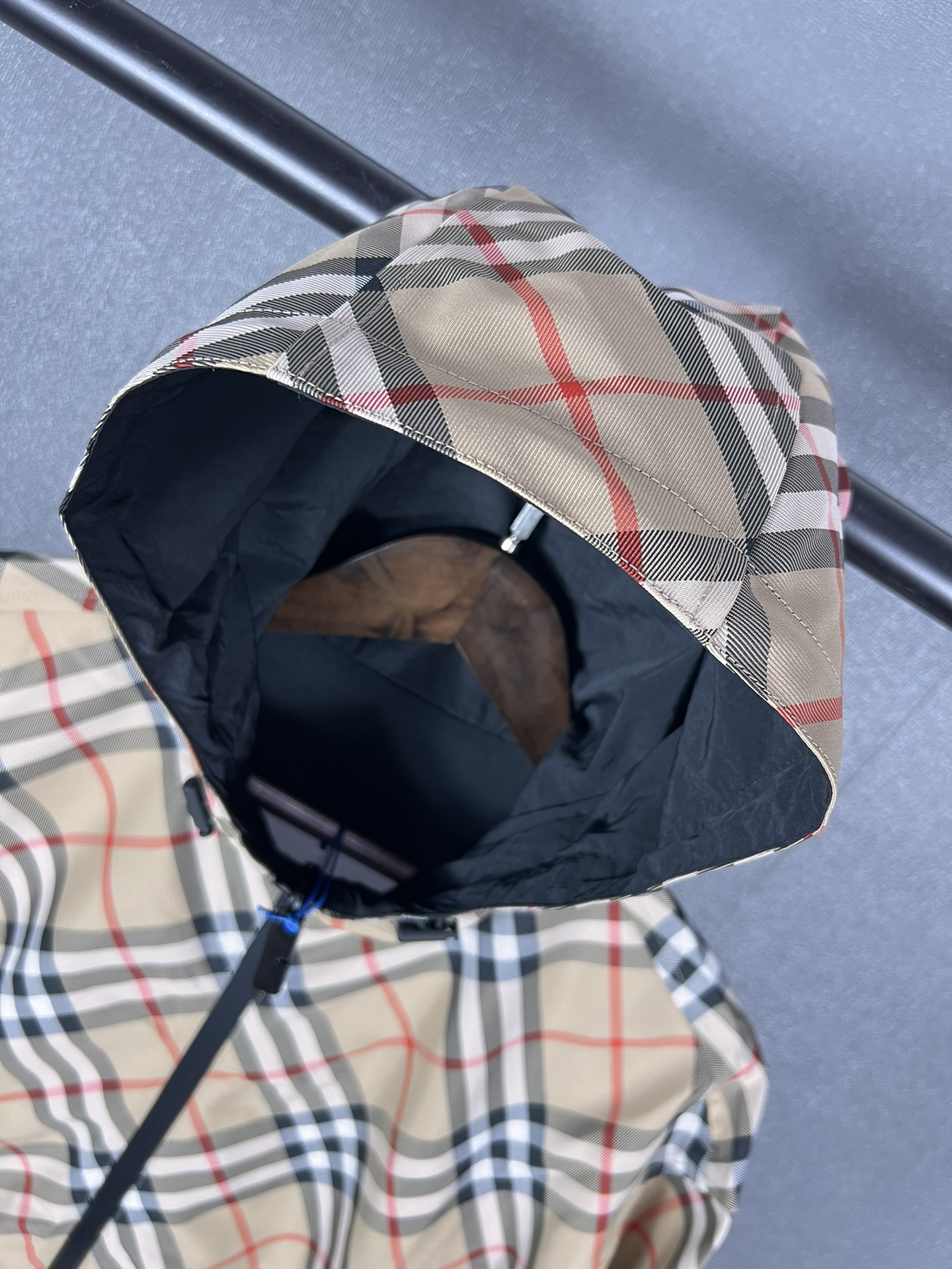 012_9fbd9b.jpg