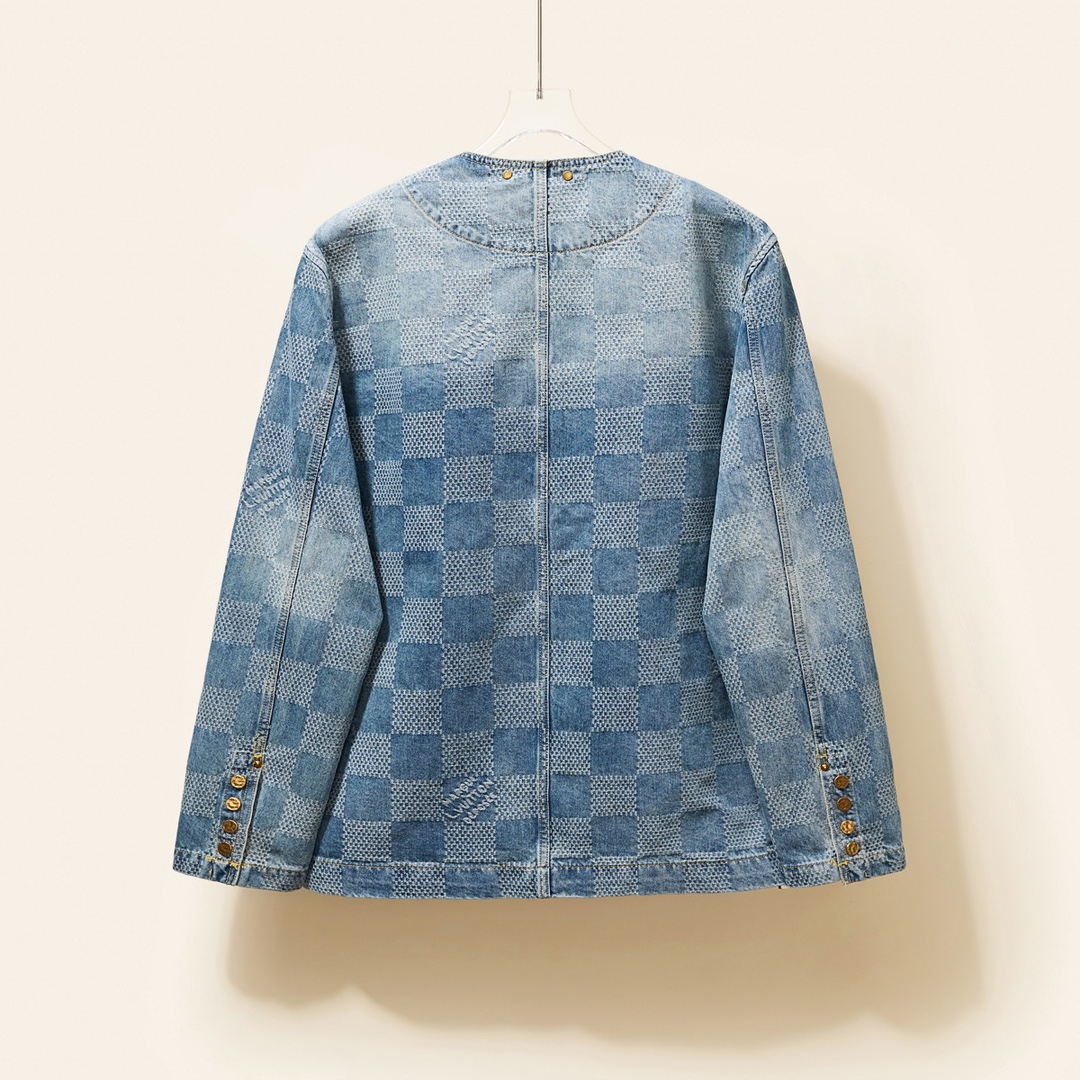 003_c1c71d.jpg
