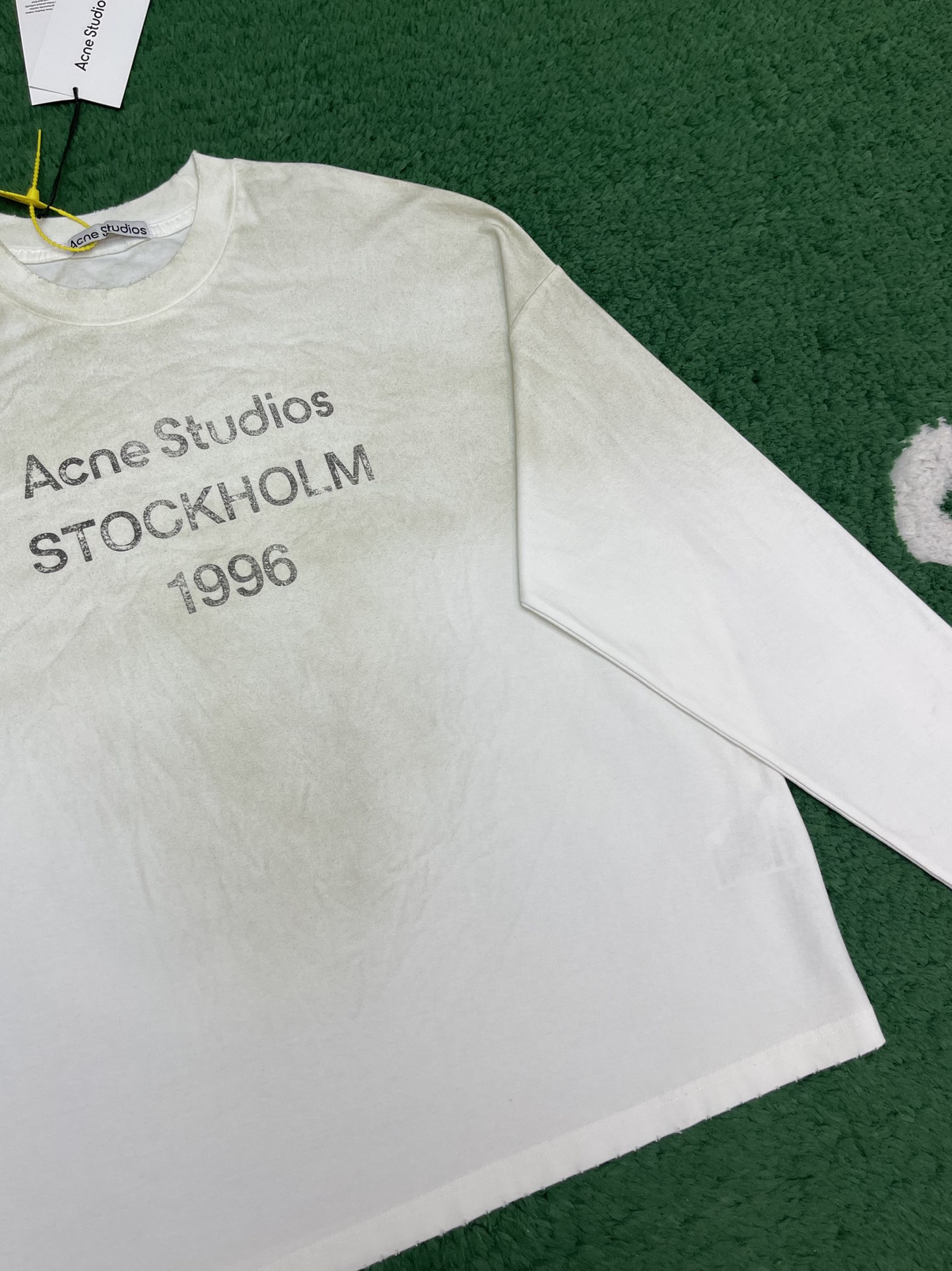 016_9d7355.jpg