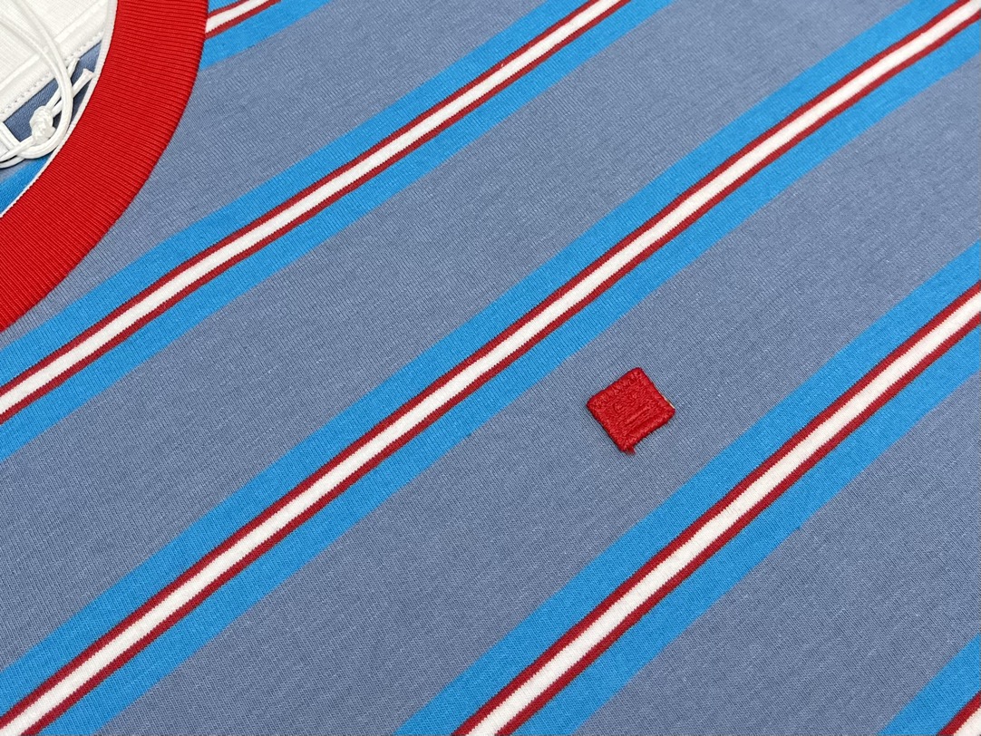 010_7c009d.jpg