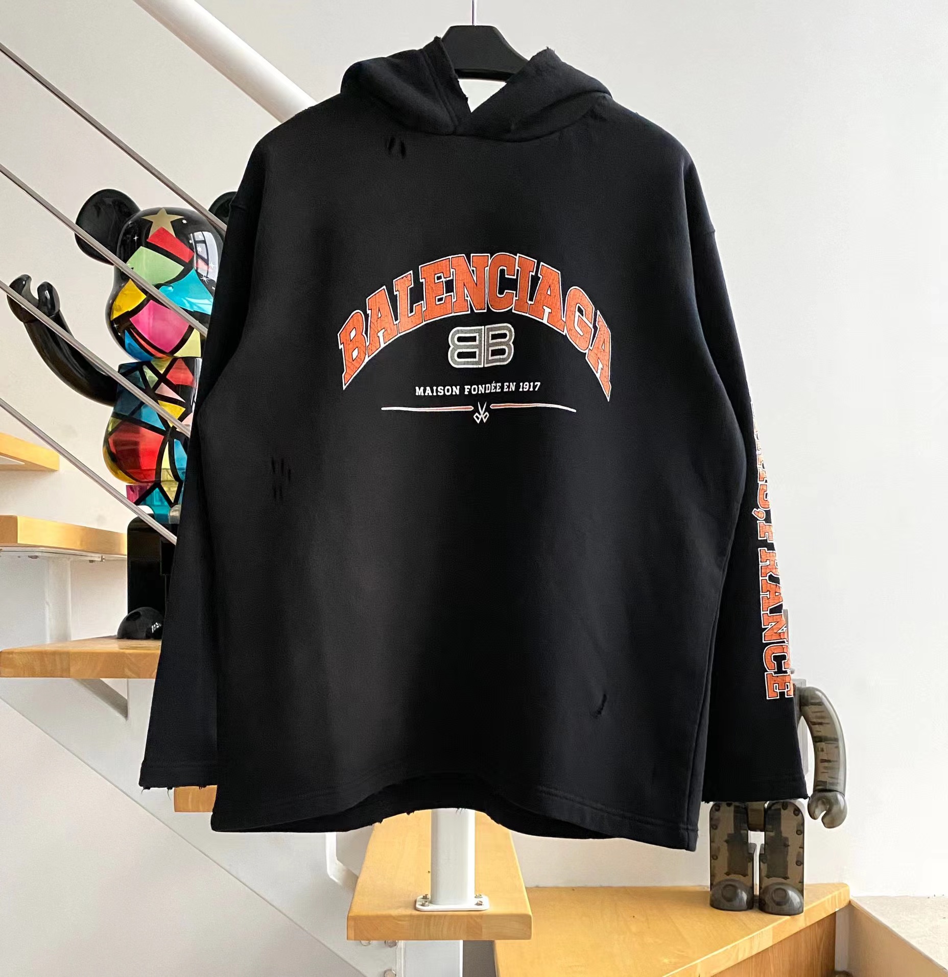 002_eb8be8.jpg