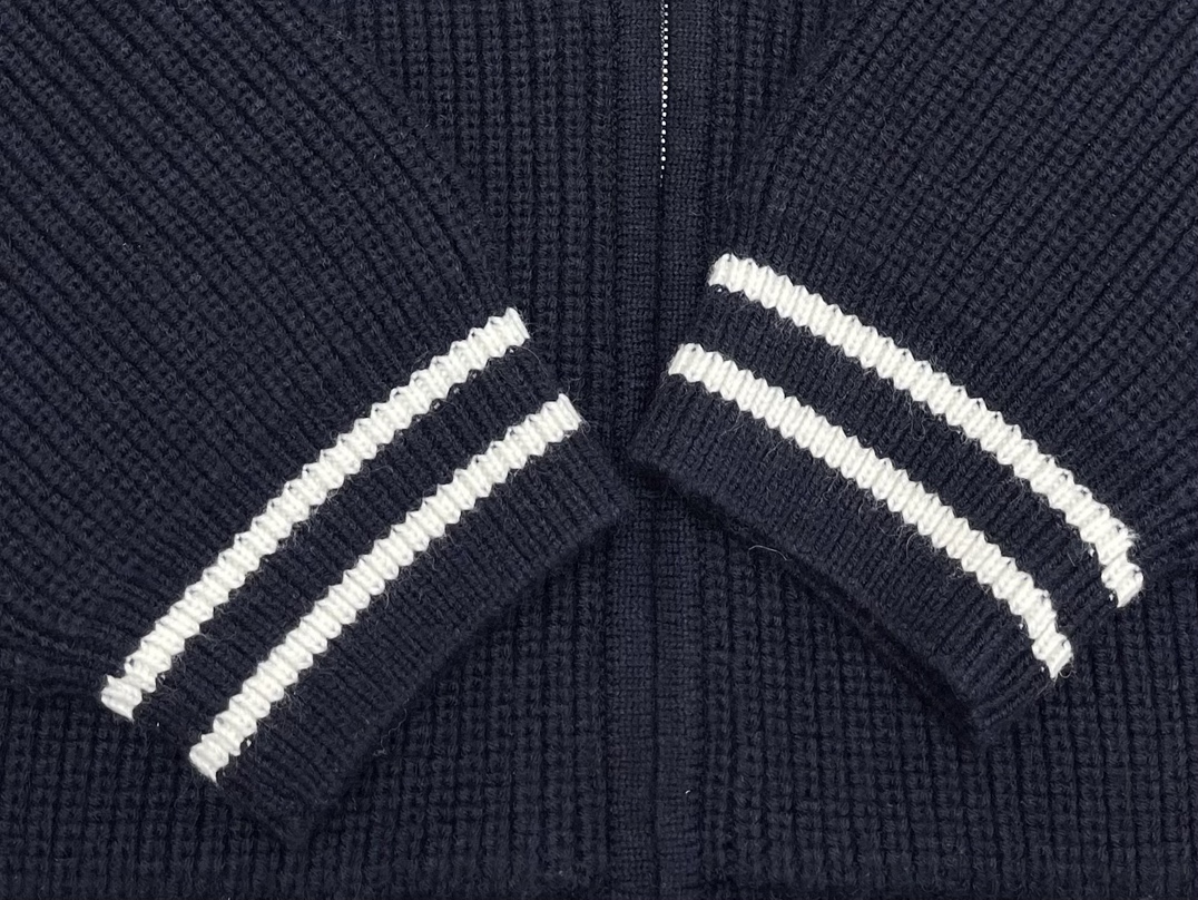 011_1f2d80.jpg