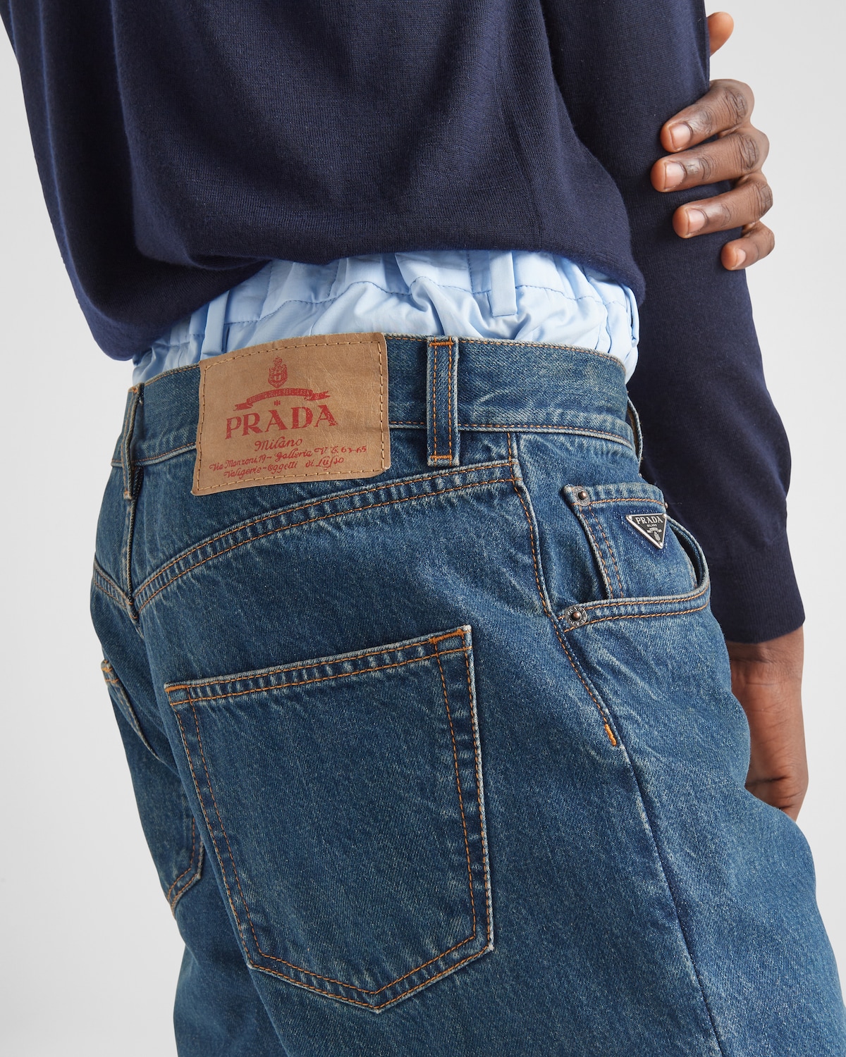 003_b7dec7.jpg