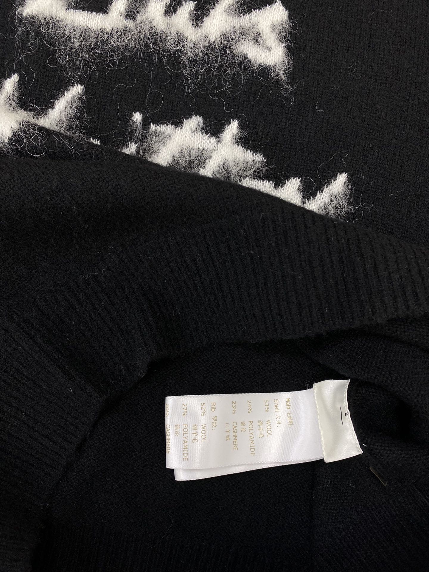 008_910512.jpg
