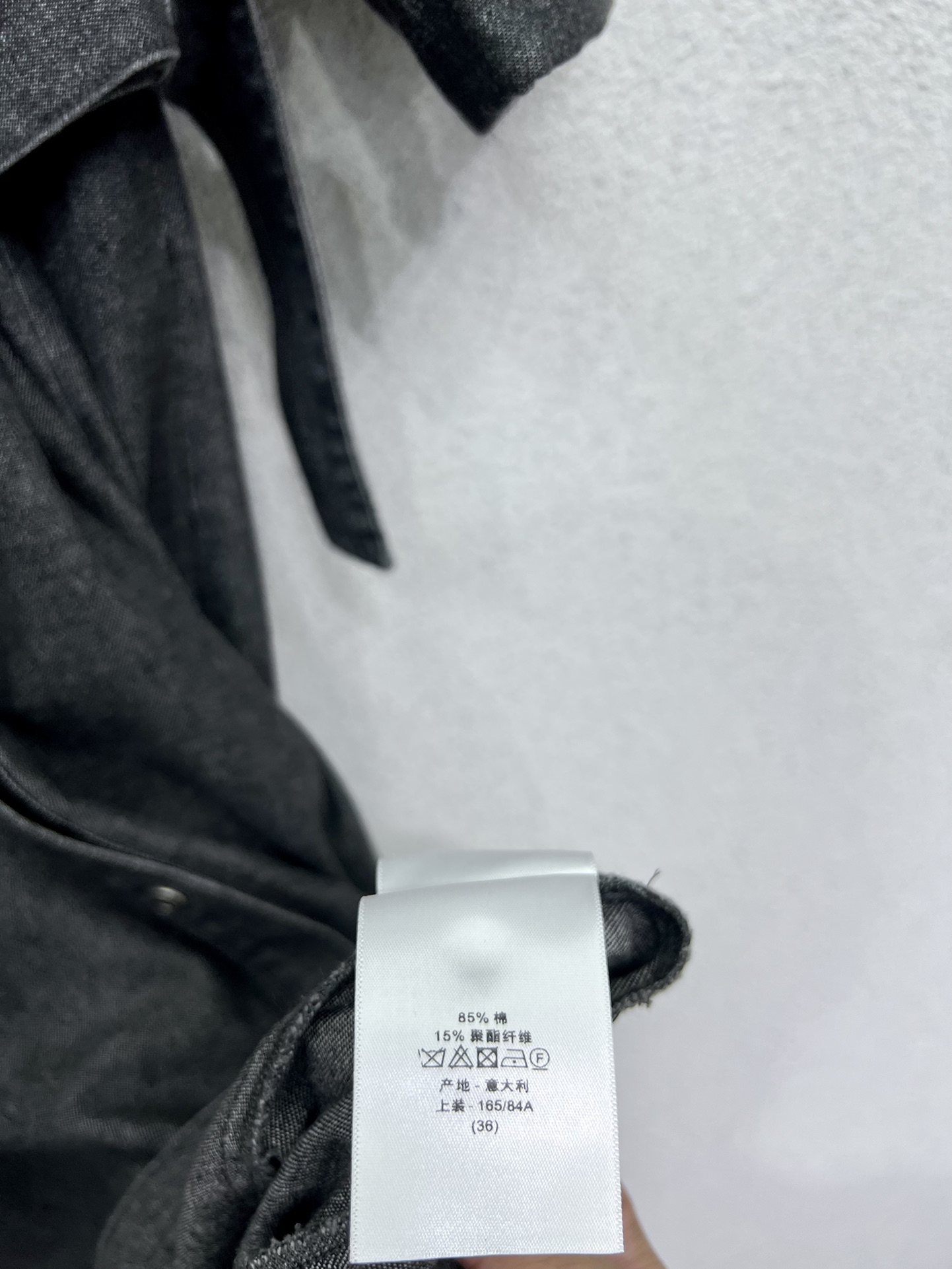 011_a09afe.jpg