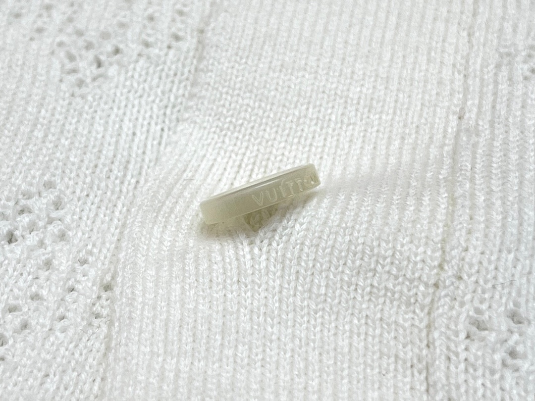 008_cf00b1.jpg