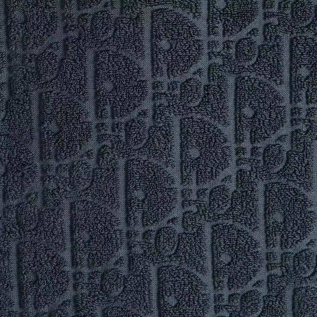 007_661005.jpg