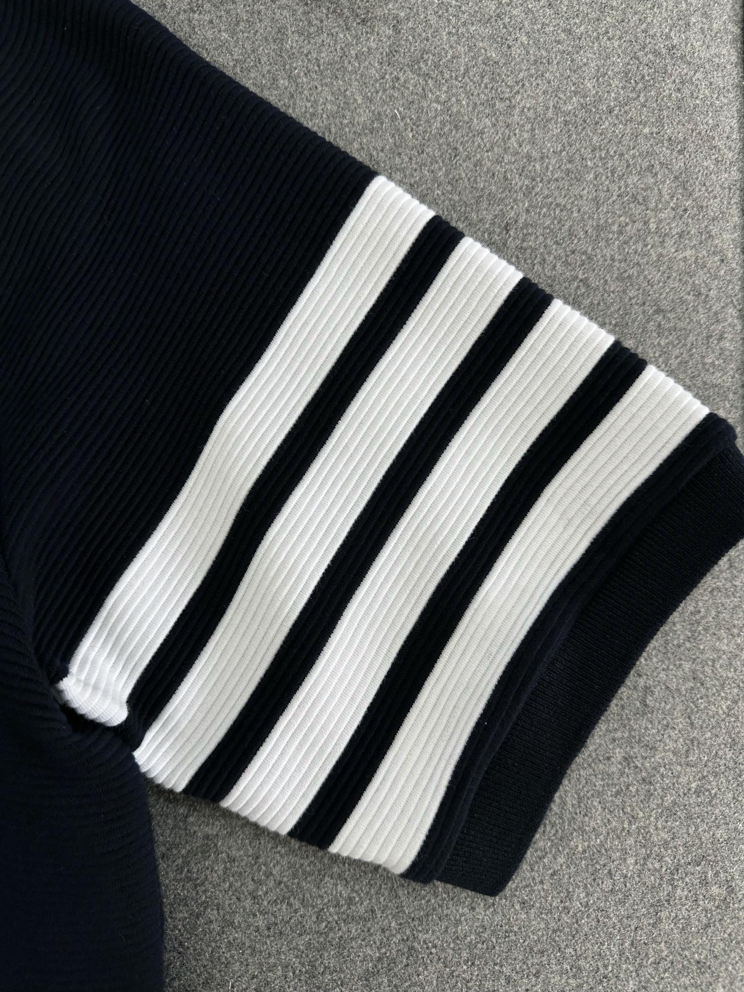 007_9d9d9a.jpg