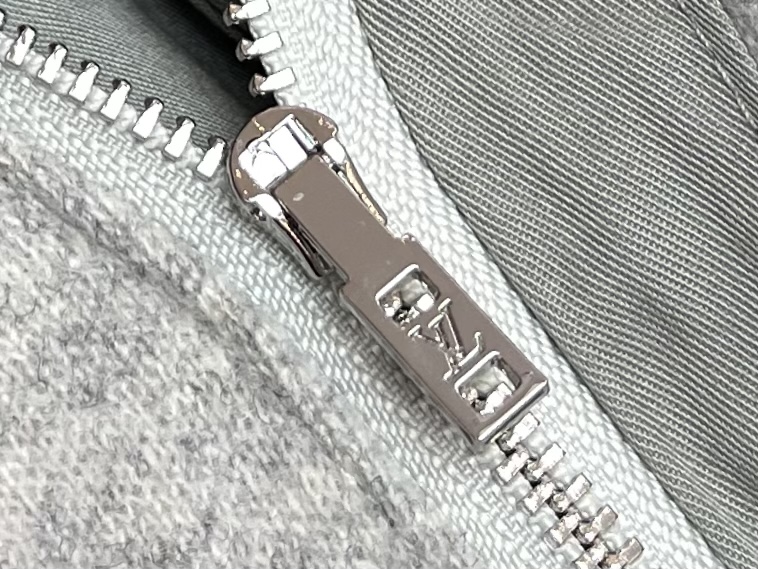 006_e49514.jpg