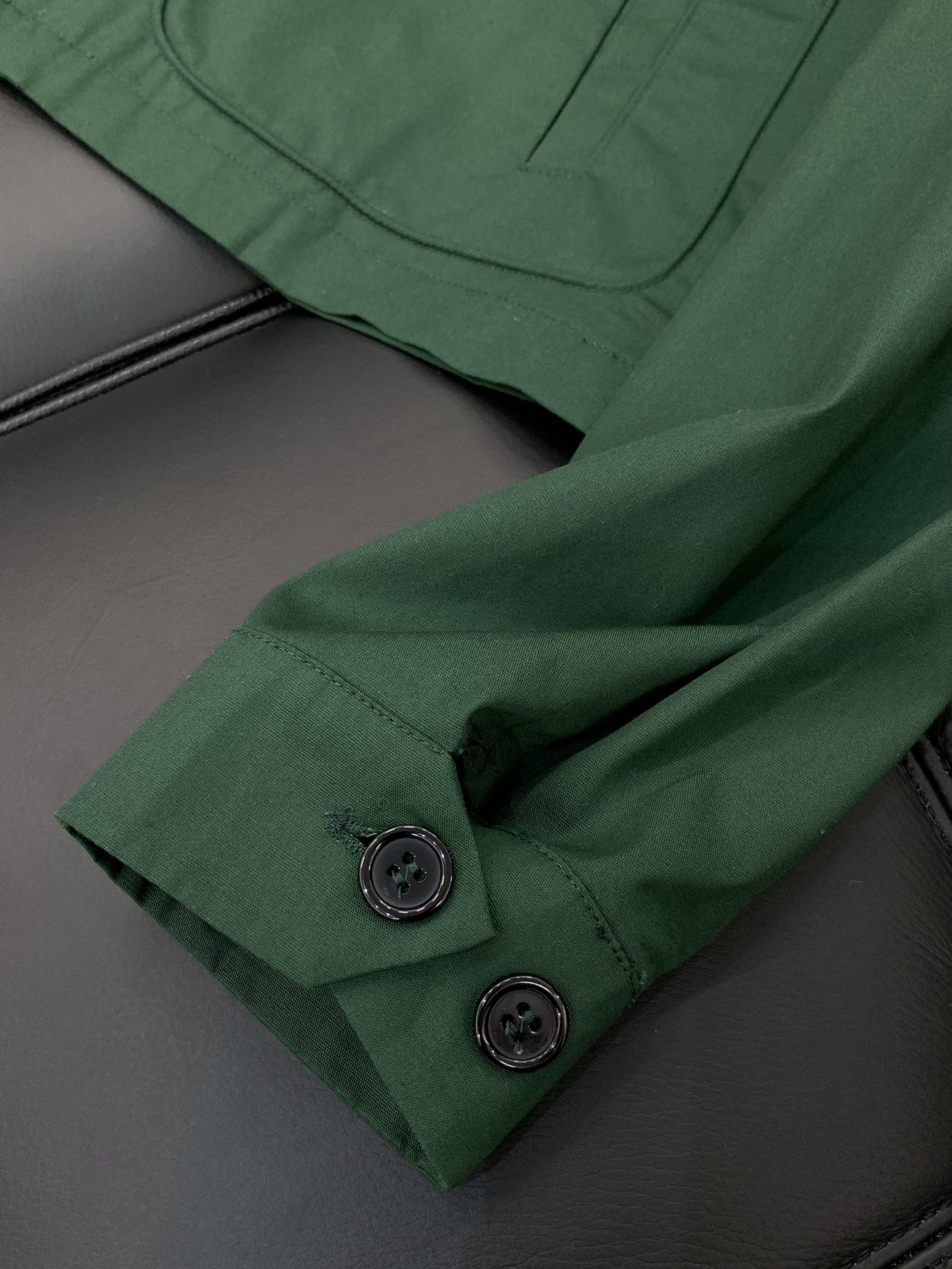 011_ba109c.jpg