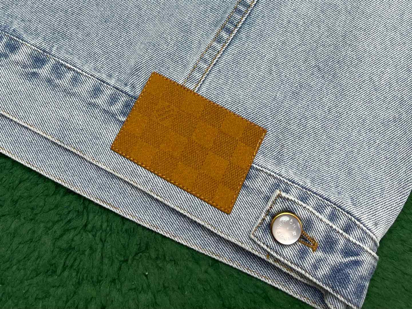 007_79eb88.jpg