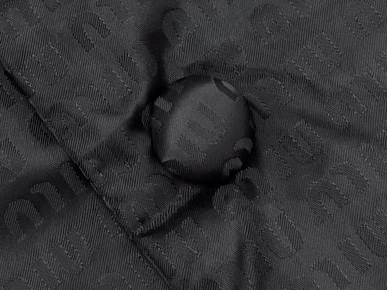 004_166609.jpg
