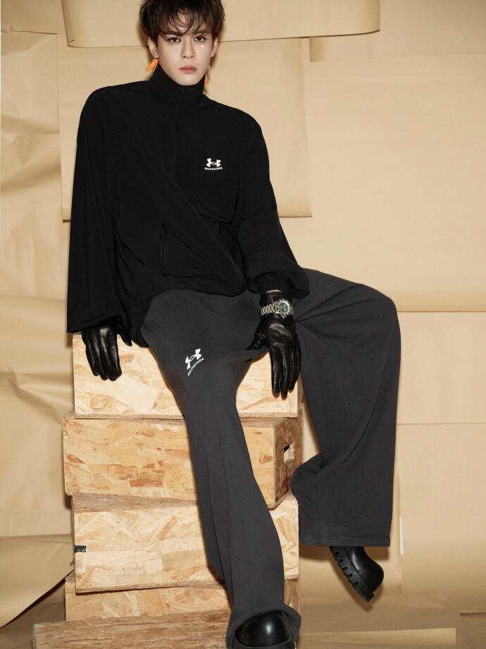 023_cf63b1.jpg