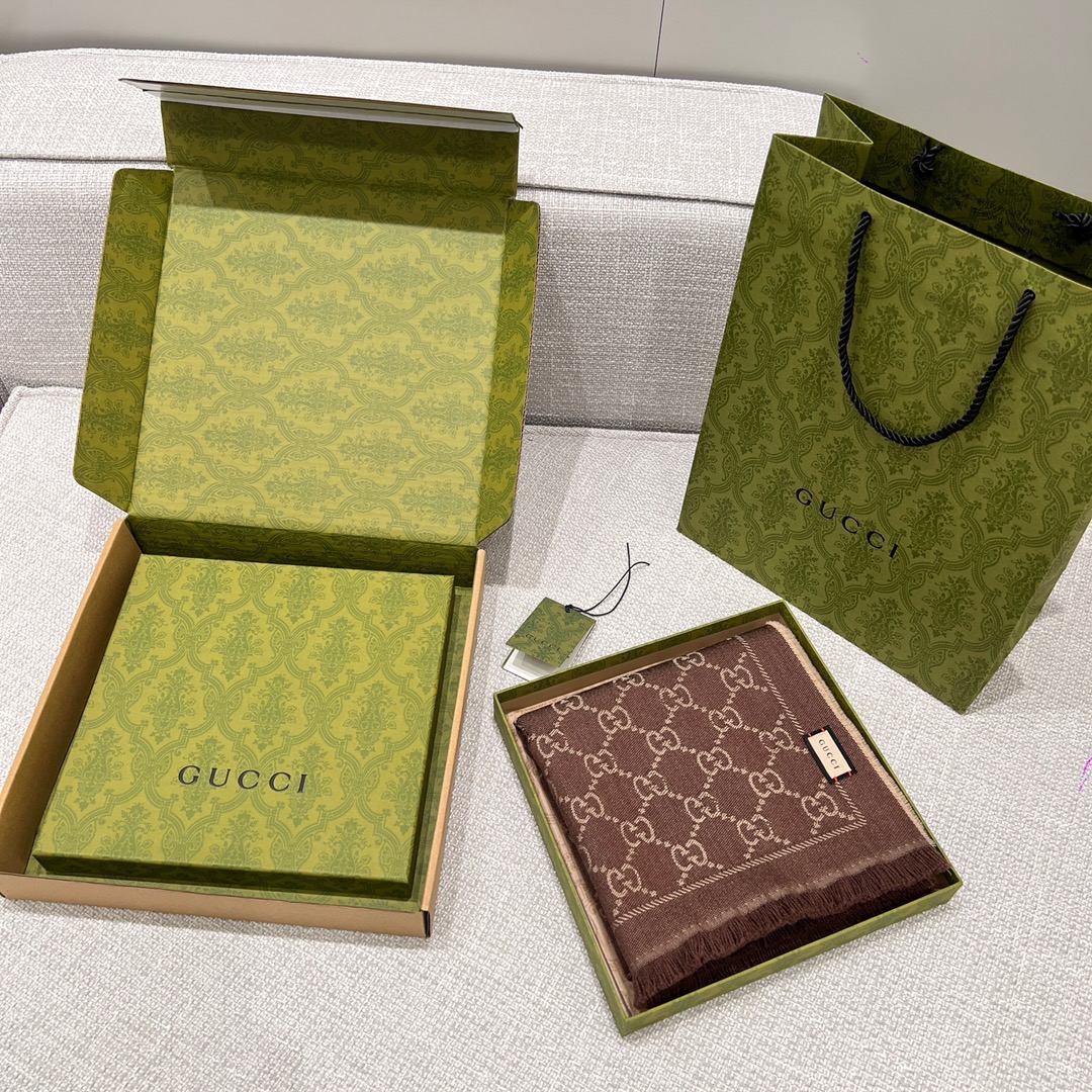 004_646996.jpg